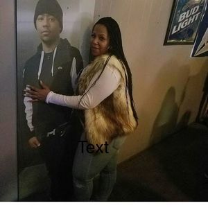 Meet your Posher, Lena